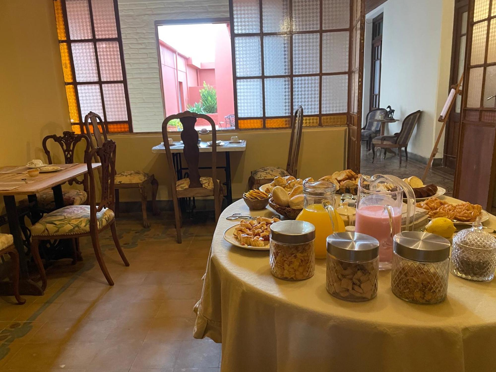 La Escondida, Casa De Huespedes Bed and Breakfast San Antonio de Areco Εξωτερικό φωτογραφία